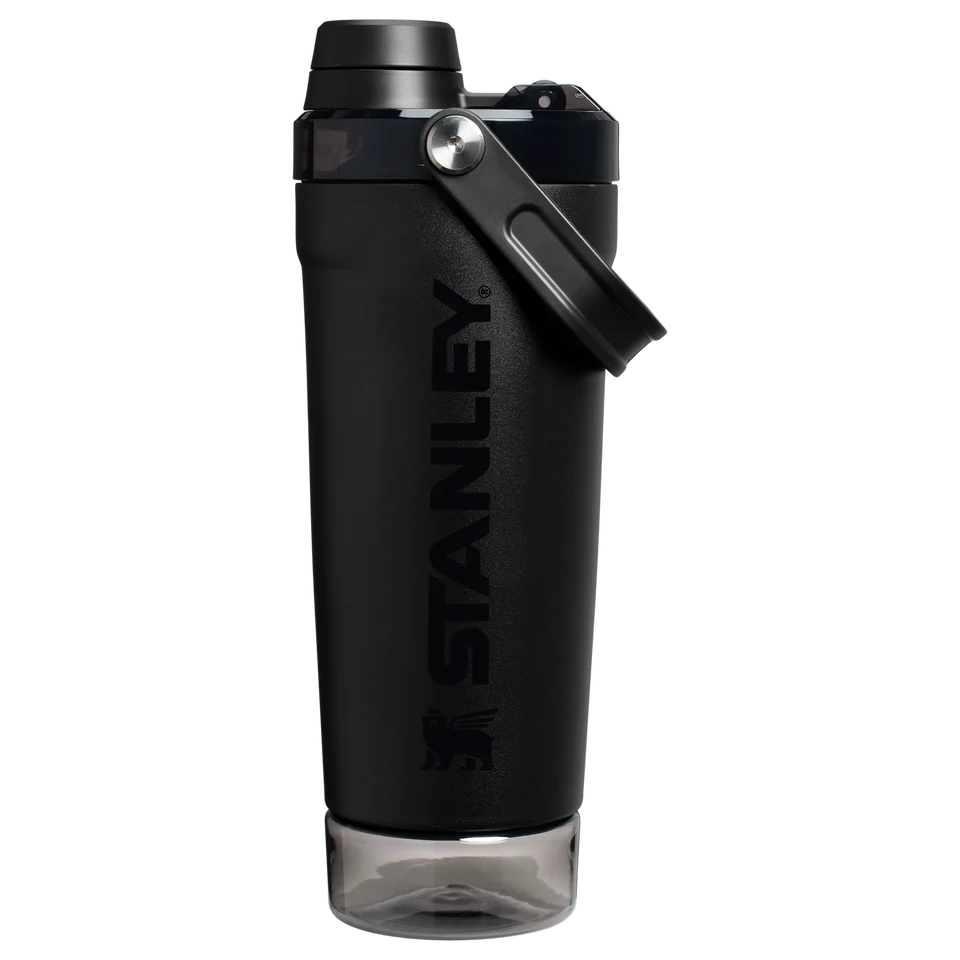 شیکر مخزن دار استنلی مدل The Active Shaker حجم 590 میلی لیتر