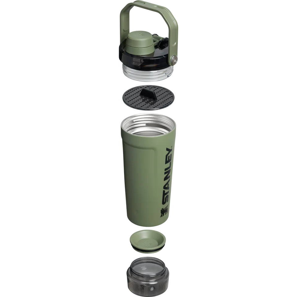 شیکر مخزن دار استنلی مدل The Active Shaker حجم 590 میلی لیتر