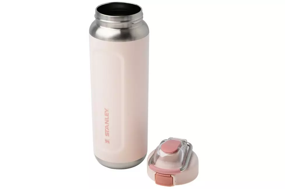 قمقمه استنلی مدل THE WELL SPRING BOTTLE – حجم 710 میلی لیتر
